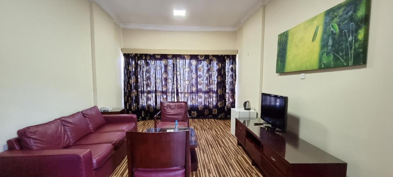 Grand Pj Hotel Ras el Kaïmah Extérieur photo